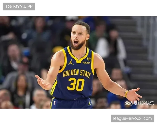 拉梅洛挡拆制造空位，对比库里更偏组织