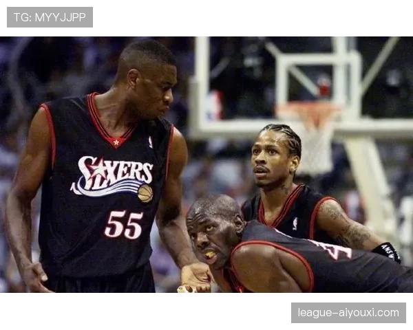 艾弗森突破频繁胜过奥尼尔 助费城强攻内线效率提升